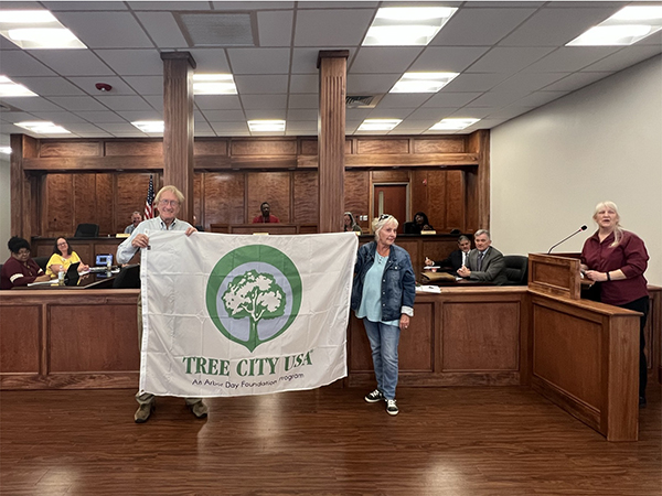 Arbor Day Foundation Names Leeds Tree City USA for 32nd Year | On April 4, 2022 Leeds, AL was honored as a 2021 Tree City USA by the Arbor Day