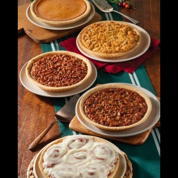 cracker-barrel-pie-thanksgiving