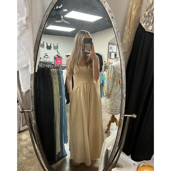 mums-dress-with-pockets