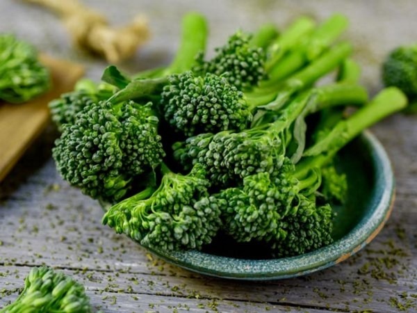 VegetableStirFryWithCashewsRecipe_600x450