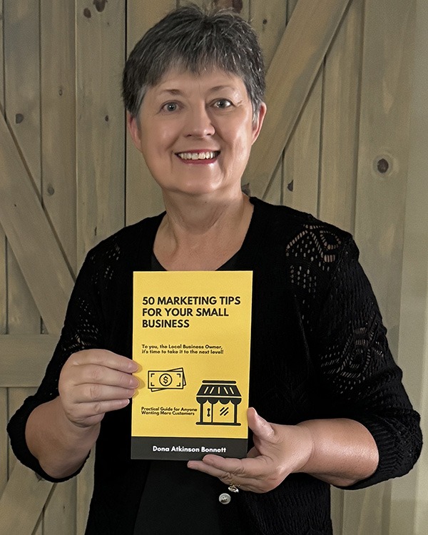 Dona Bonnett wBook_600x750