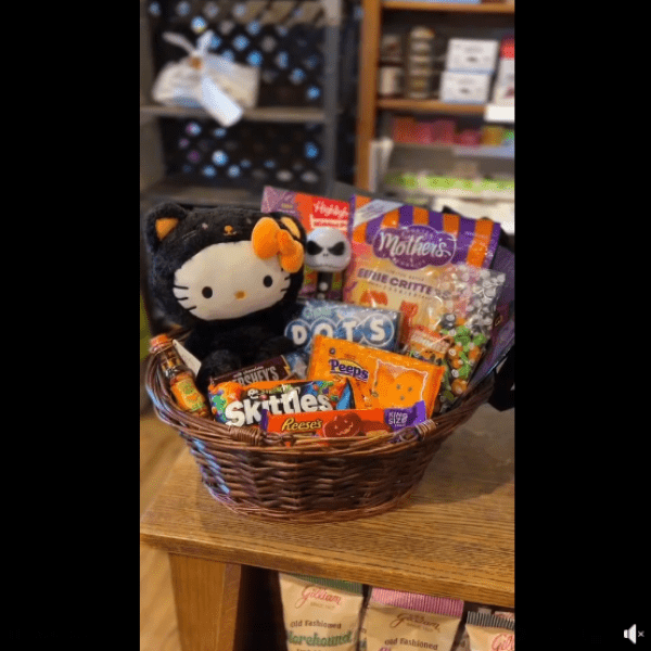 cracker-barrel-boo-basket