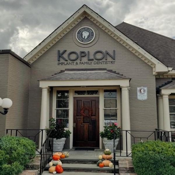 koplon-implant-and-dentistry-october-2024-600x