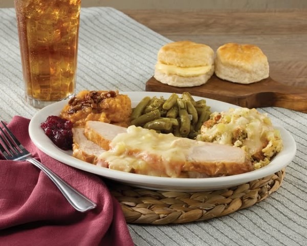 CRACKER-BARREL-THANKSGIVING-600x CRACKER-BARREL-THANKSGIVING-600x
