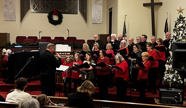 Community Chorus_IMG_9791_600 Community Chorus_IMG_9791_600