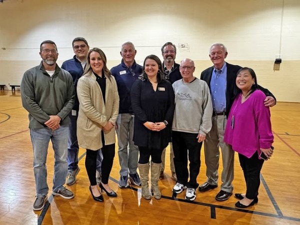 chamber-meeting-feb-2025-group-steven-weems-emanuel-vallejo-casey-parsons-randall-prickering-amy-lee-600x