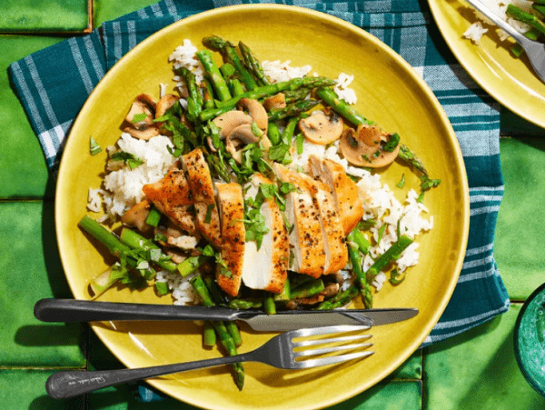 chicken-asparagus-mushroom-alrecips-march-18