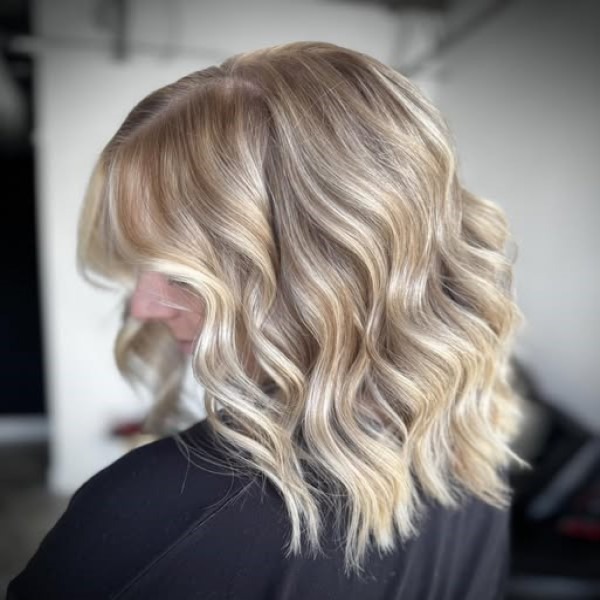 posh-salon-shelby-blonde-march-12-600x posh-salon-shelby-blonde-march-12-600x